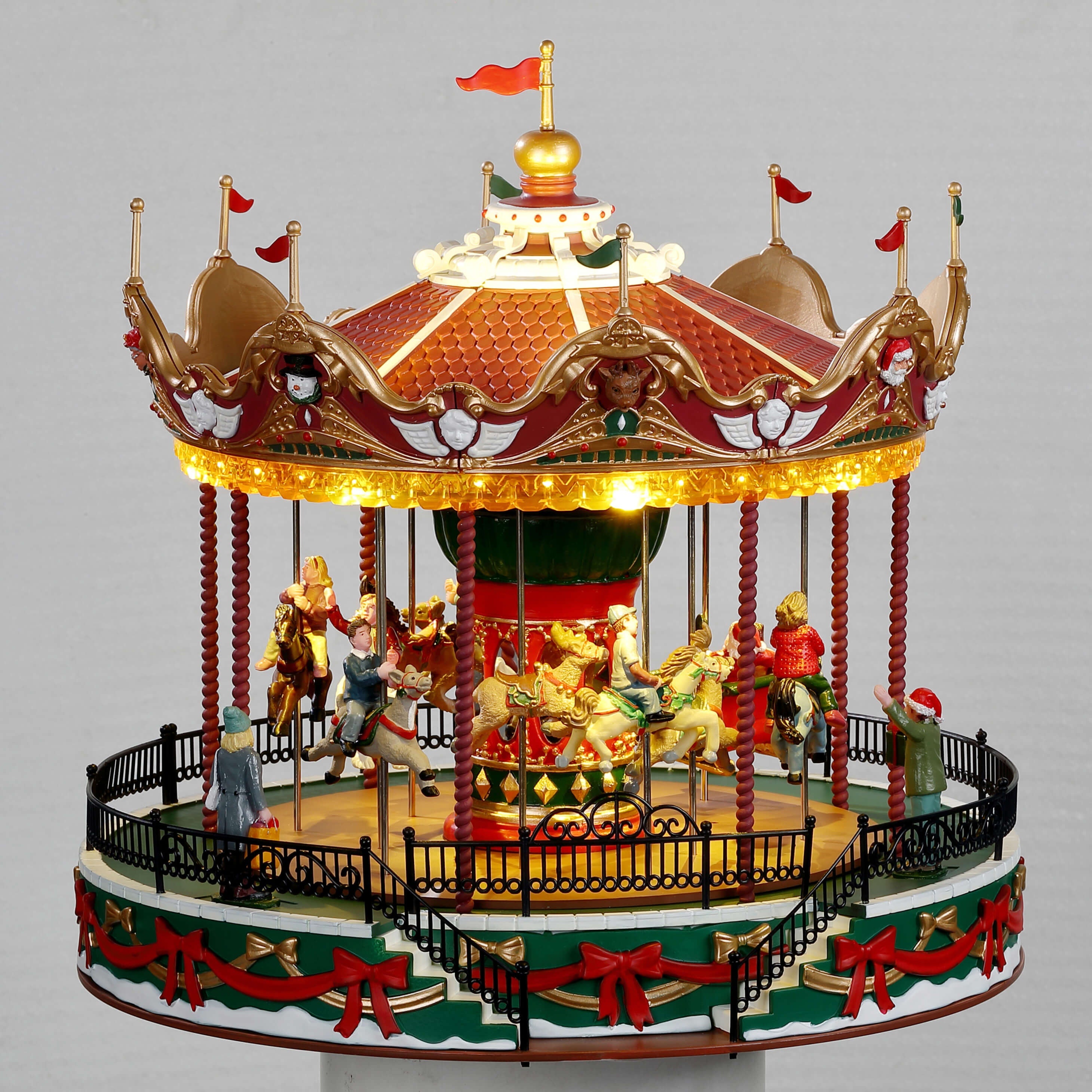 Santa Carousel 34682