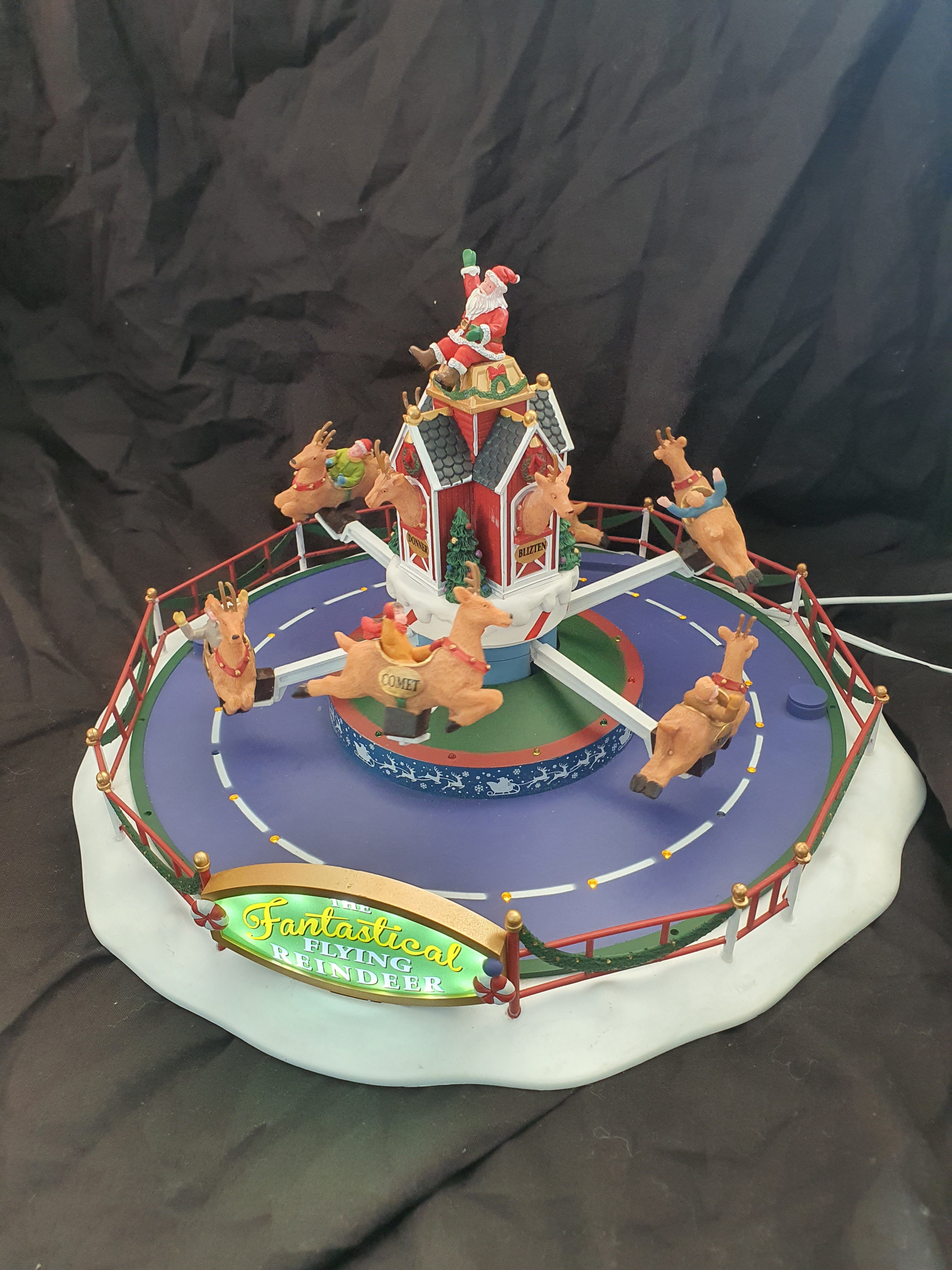 Reindeer On Holiday 64058