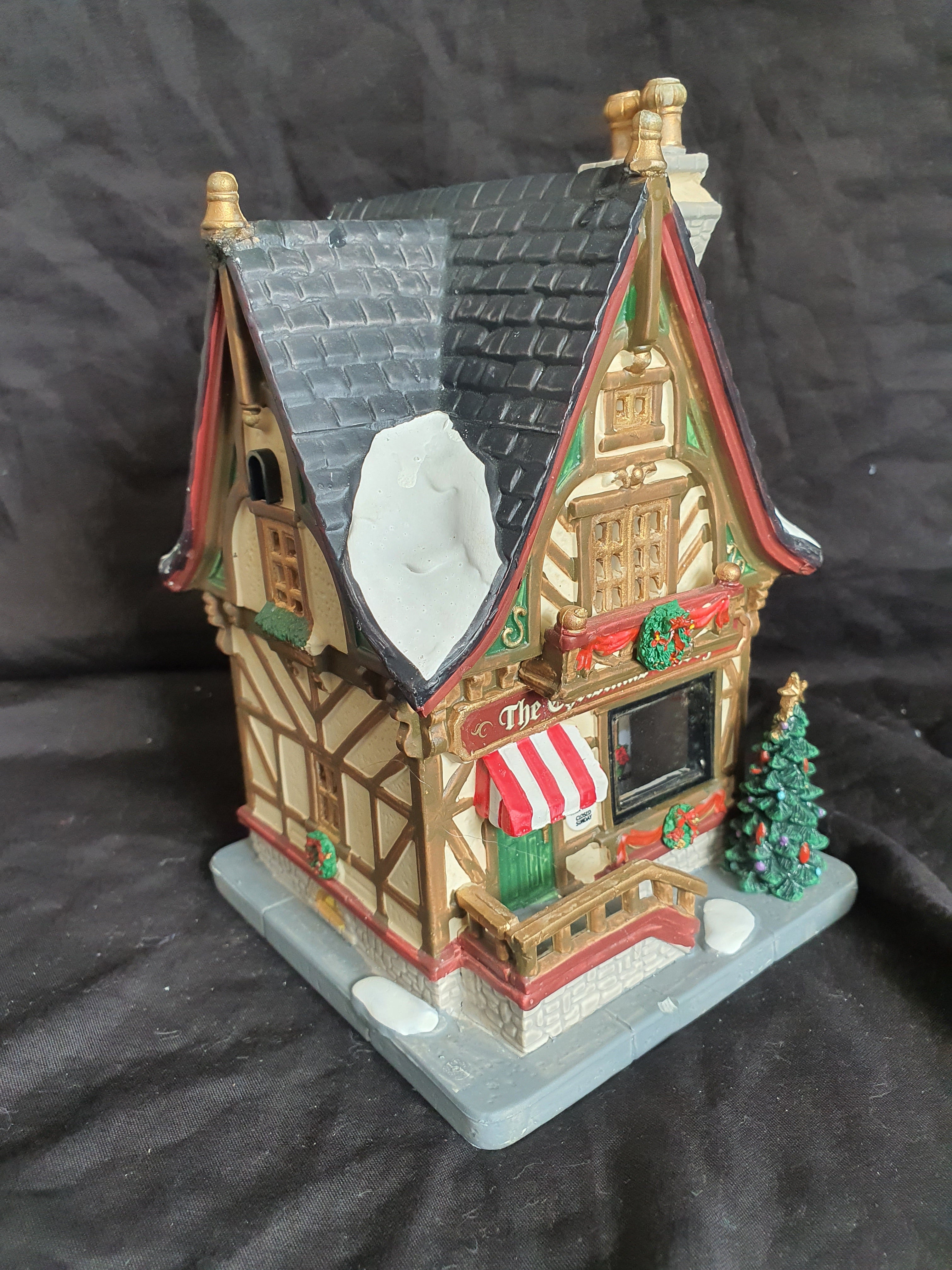 The Christmas Cubby 85387