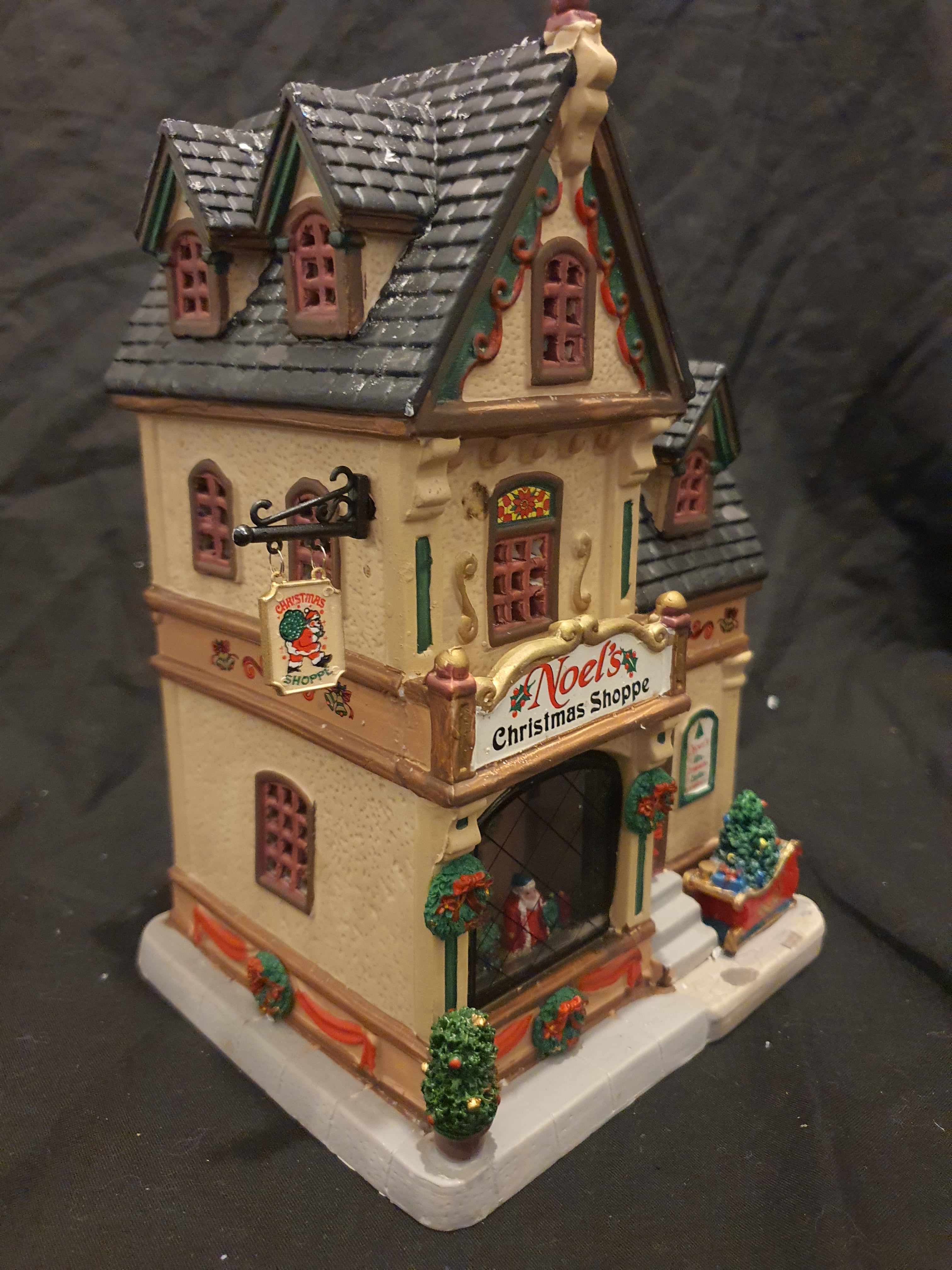 Noel's Chriatmas Shoppe 65154