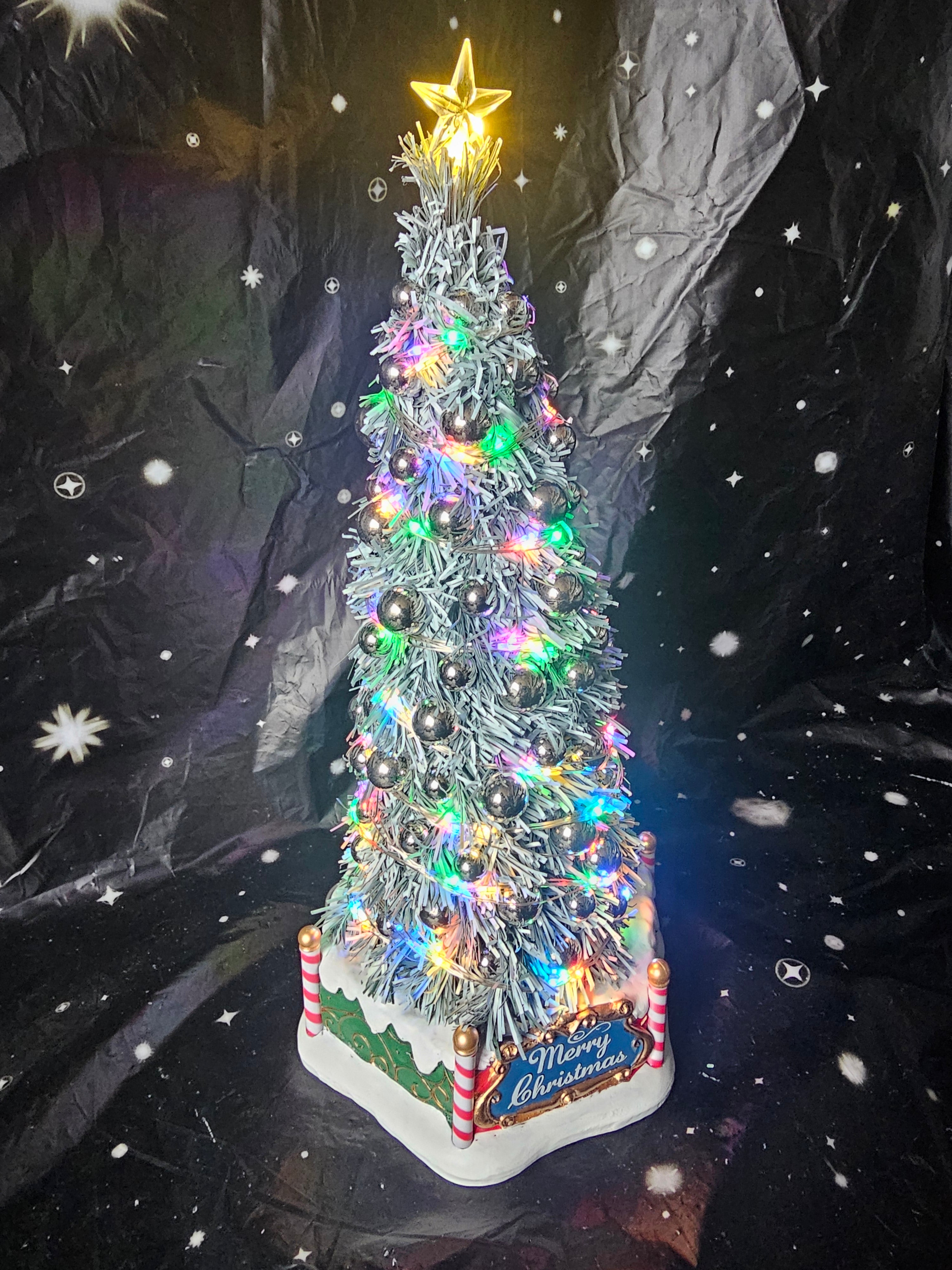 New Majestic Christmas Tree 84350