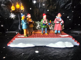 Yuletide Carolers 44193