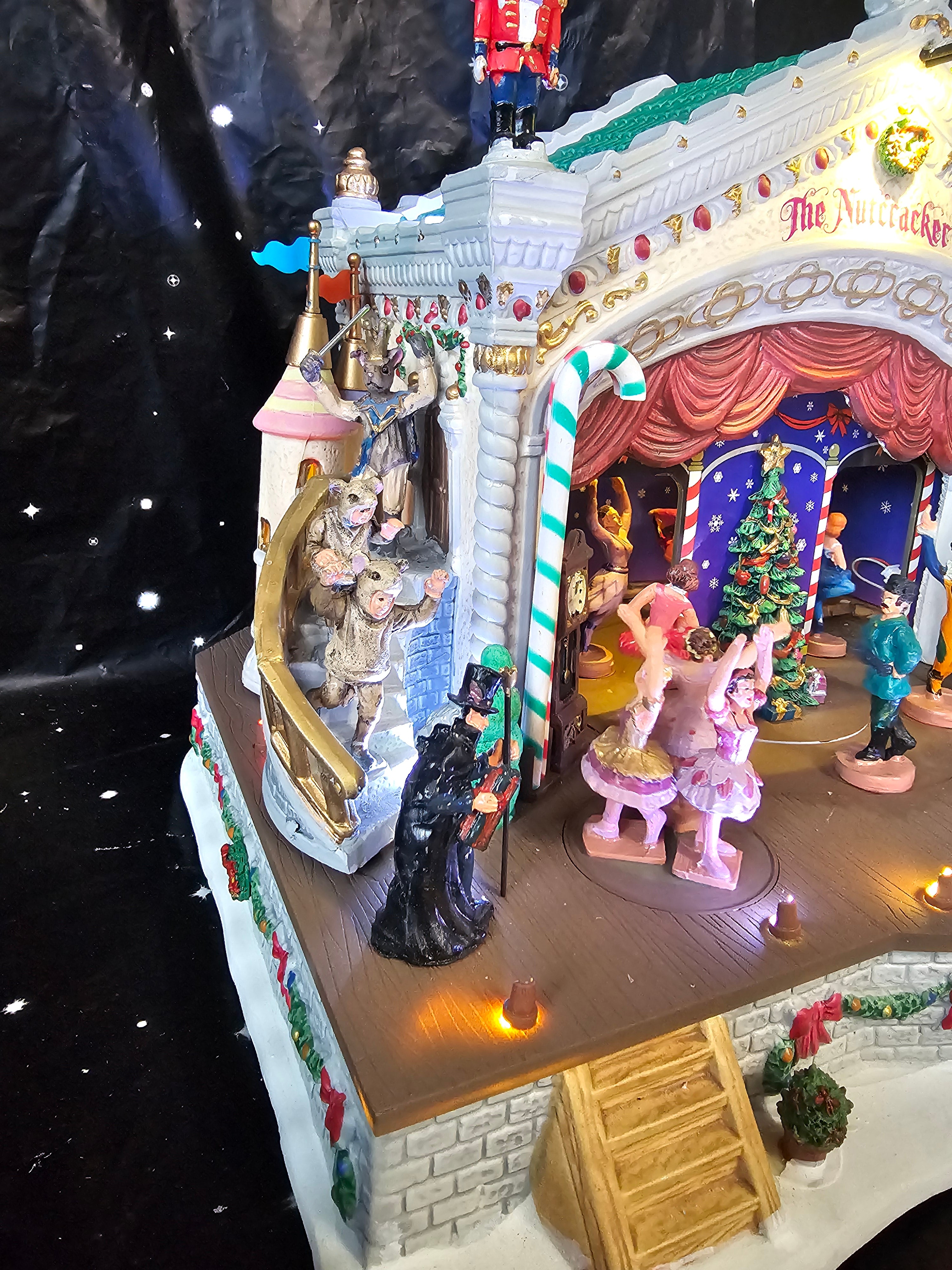 Nutcracker Suite 05071