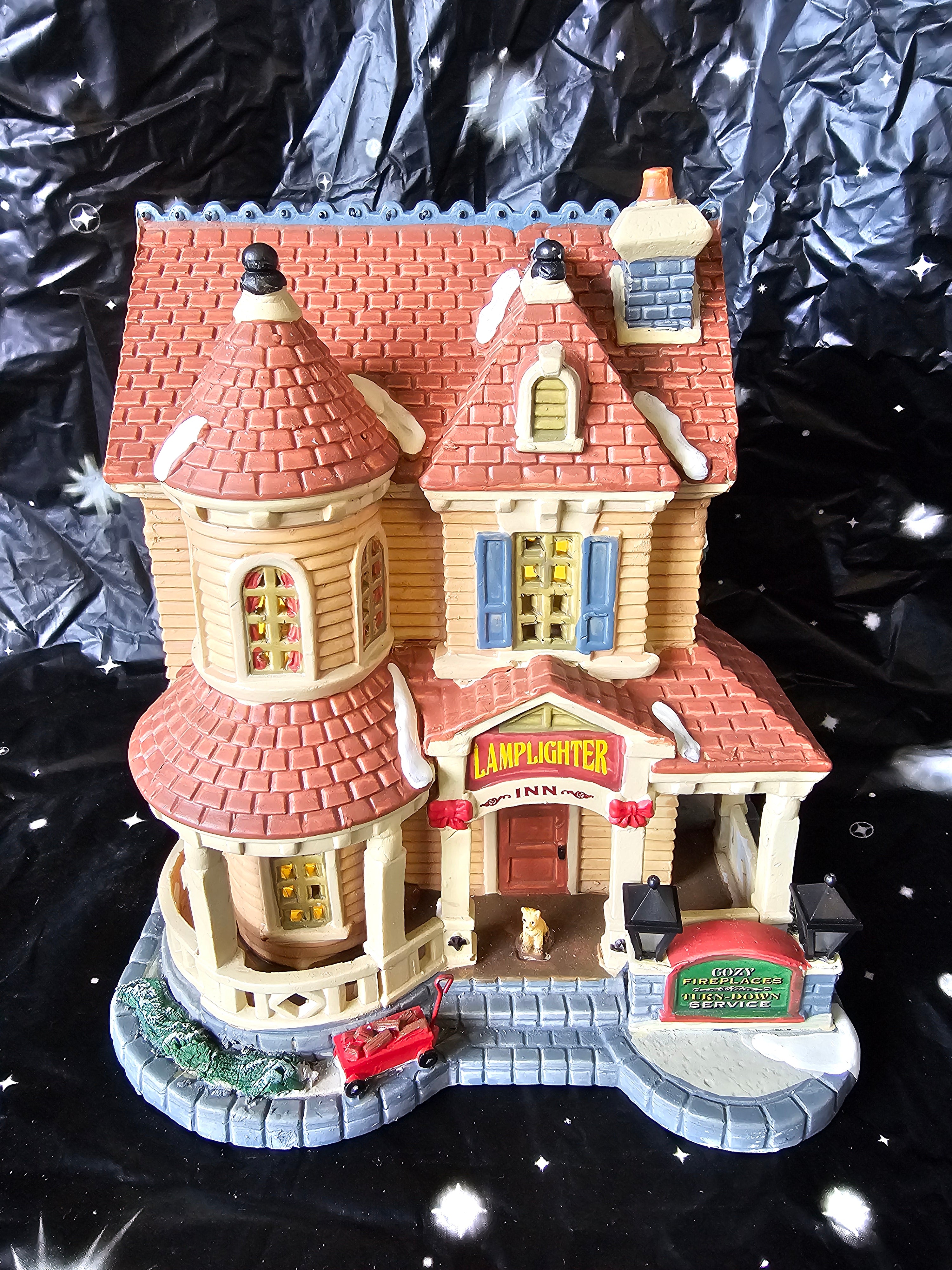 Lamplighter Inn 45748