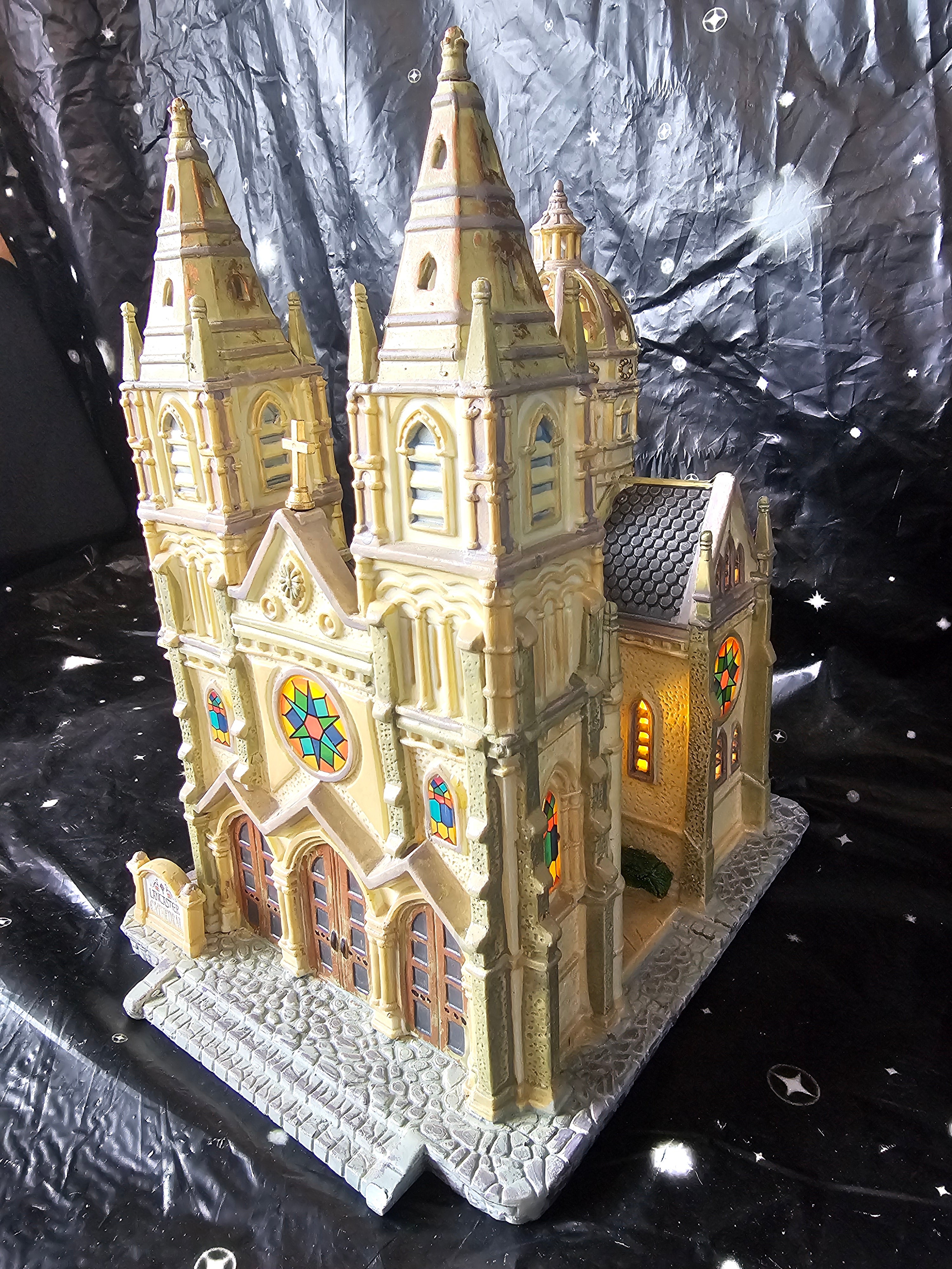 Lancaster Cathedral 85671