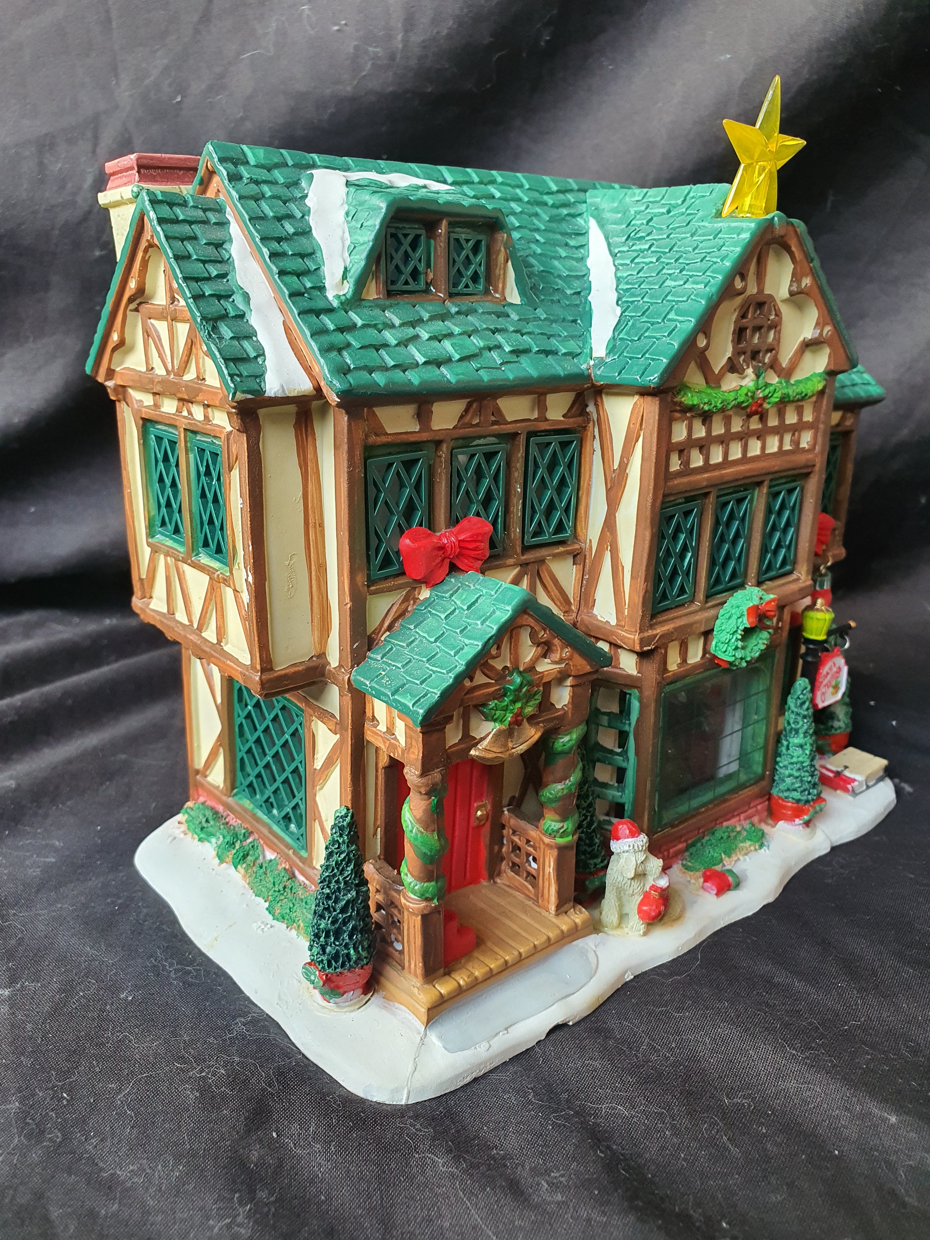 Tudor Style House 15205