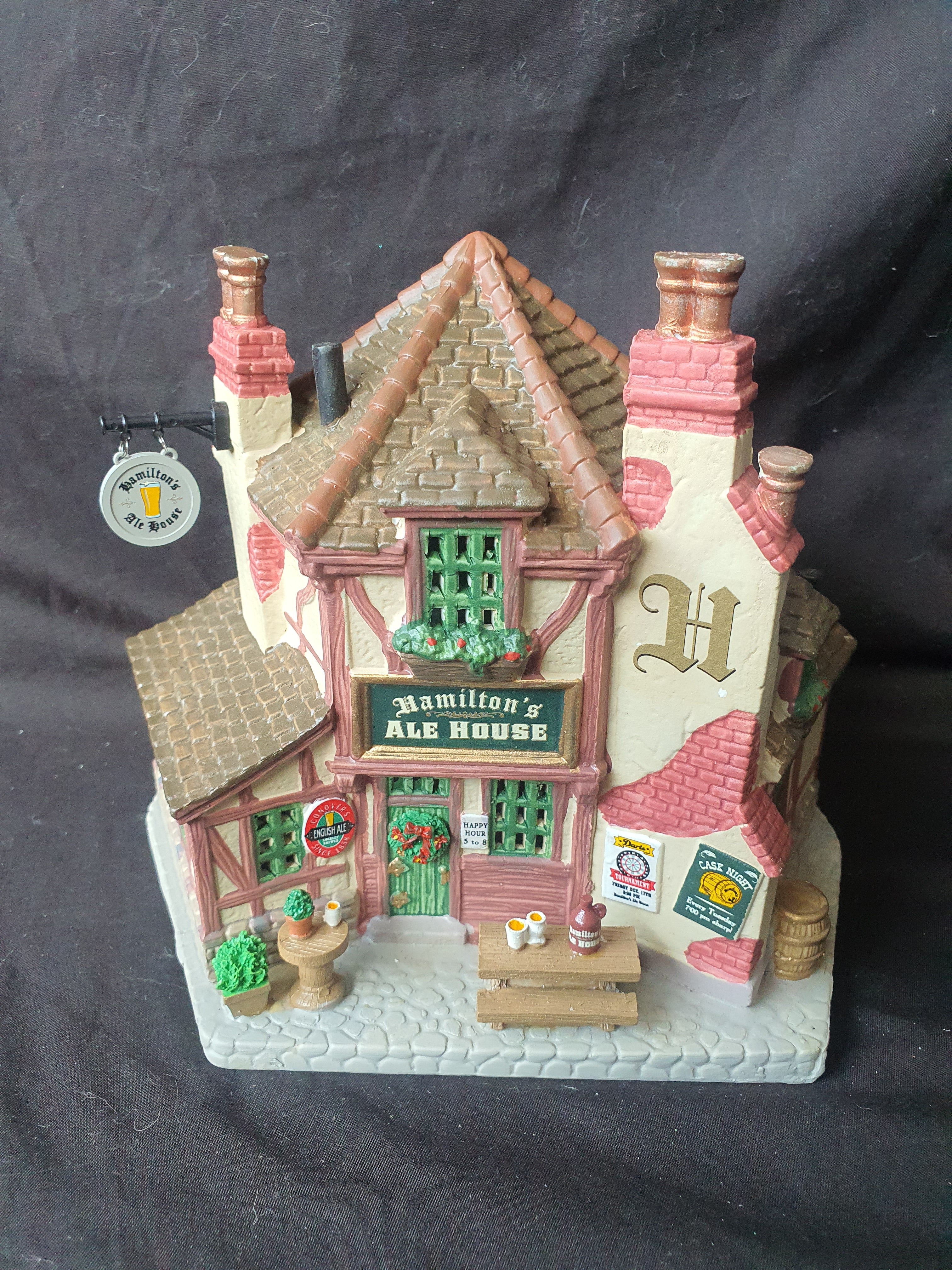 Hamiltons Ale House 75250