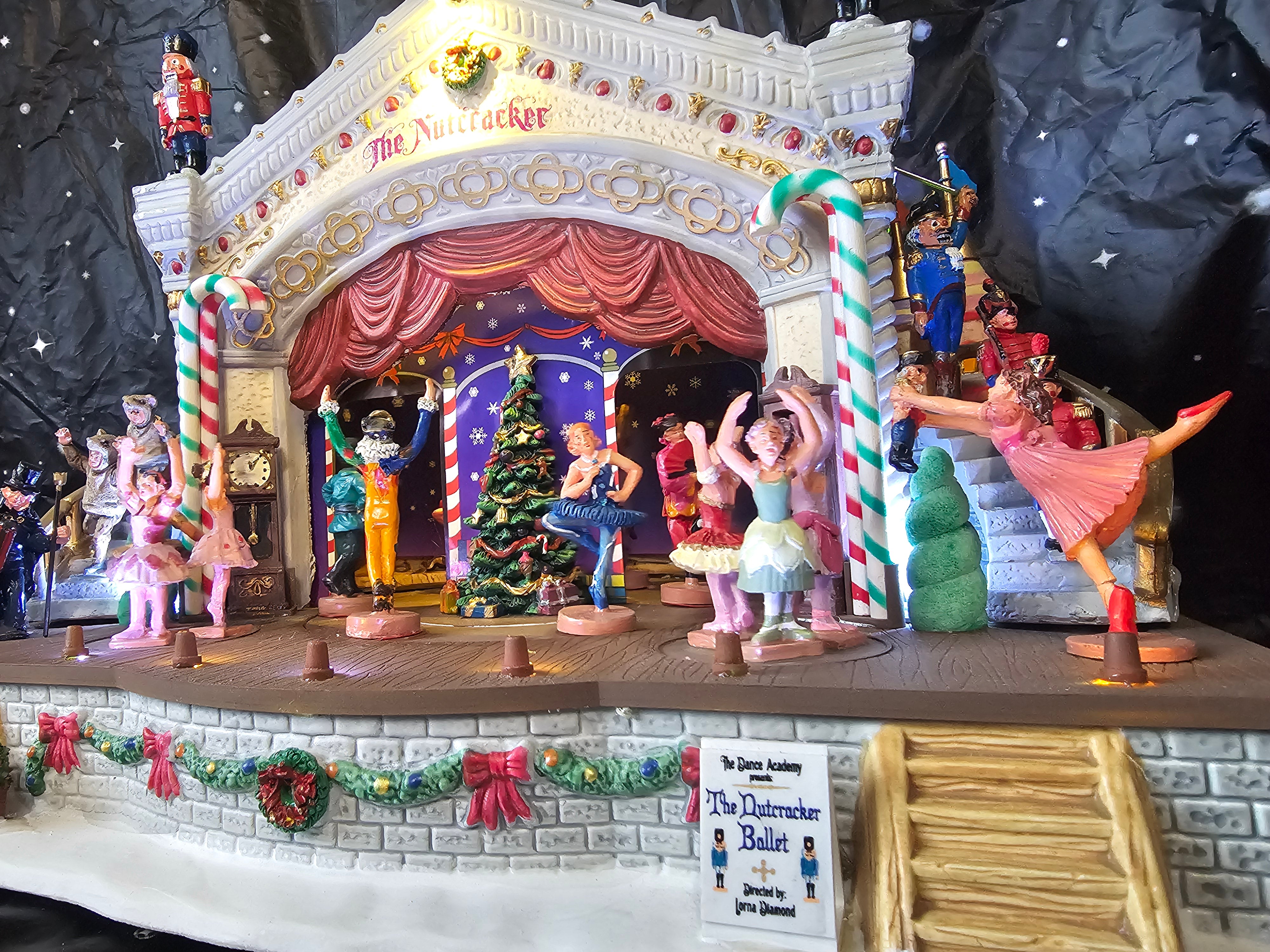 Nutcracker Suite 05071