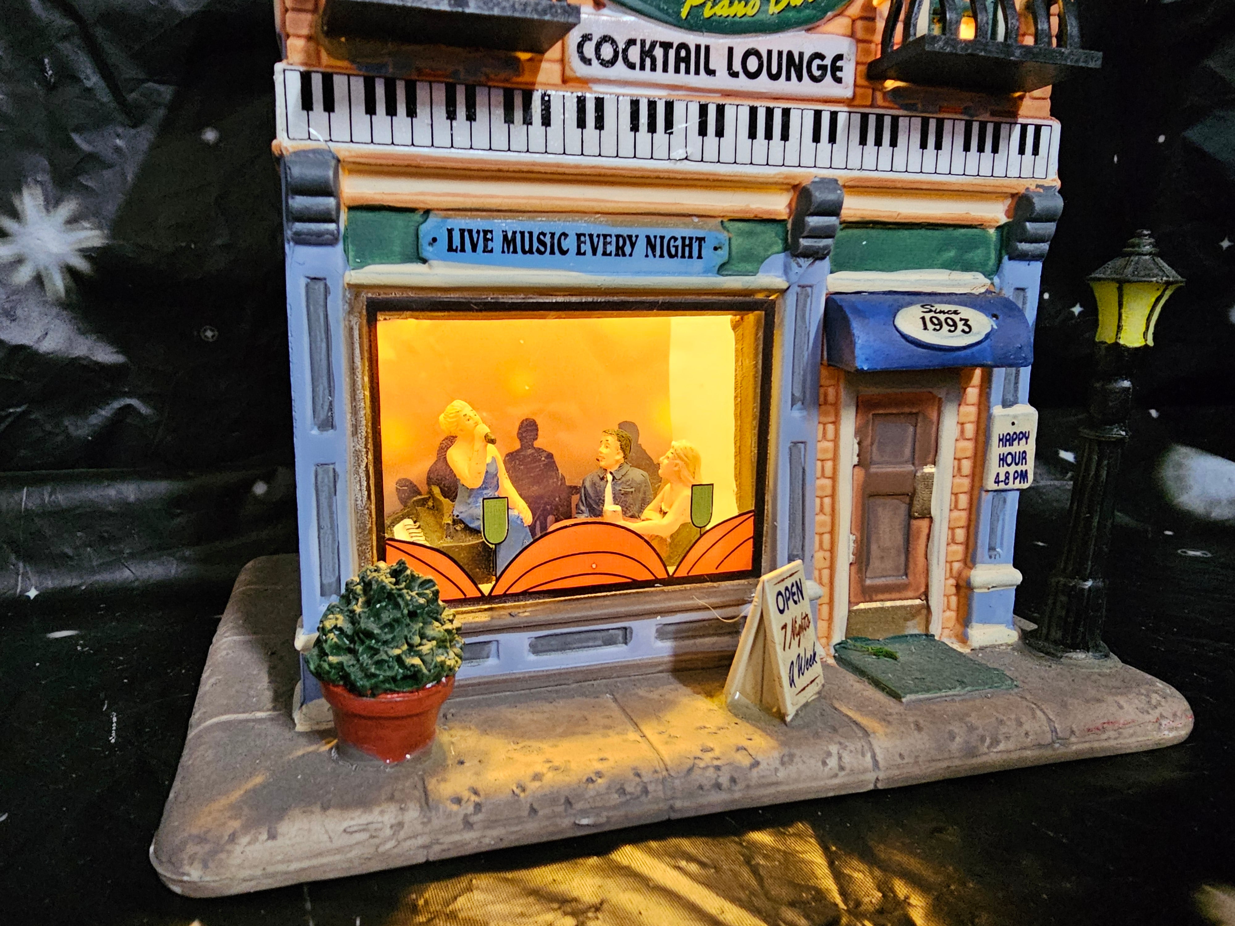 CJ'S Piano Bar 55982