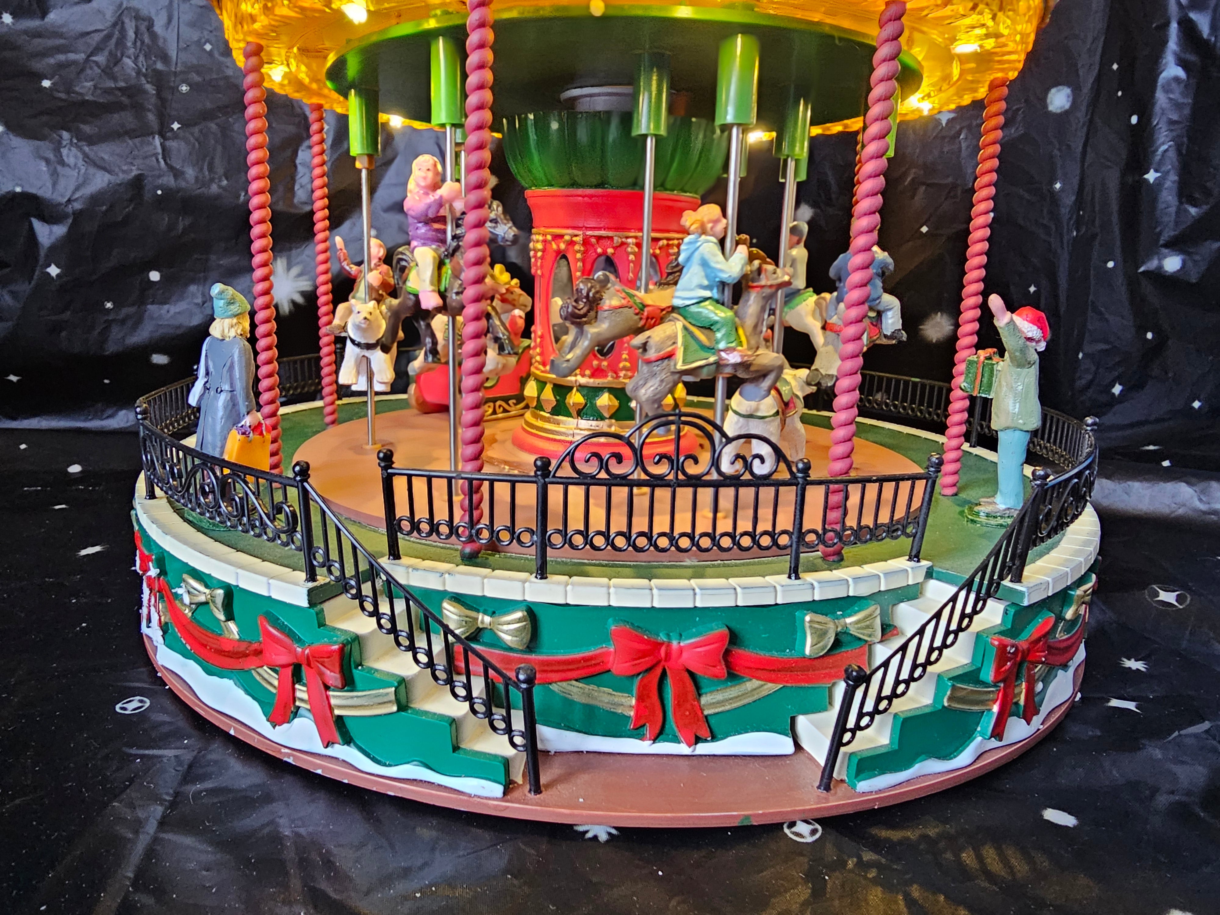 Santa Carousel 34682