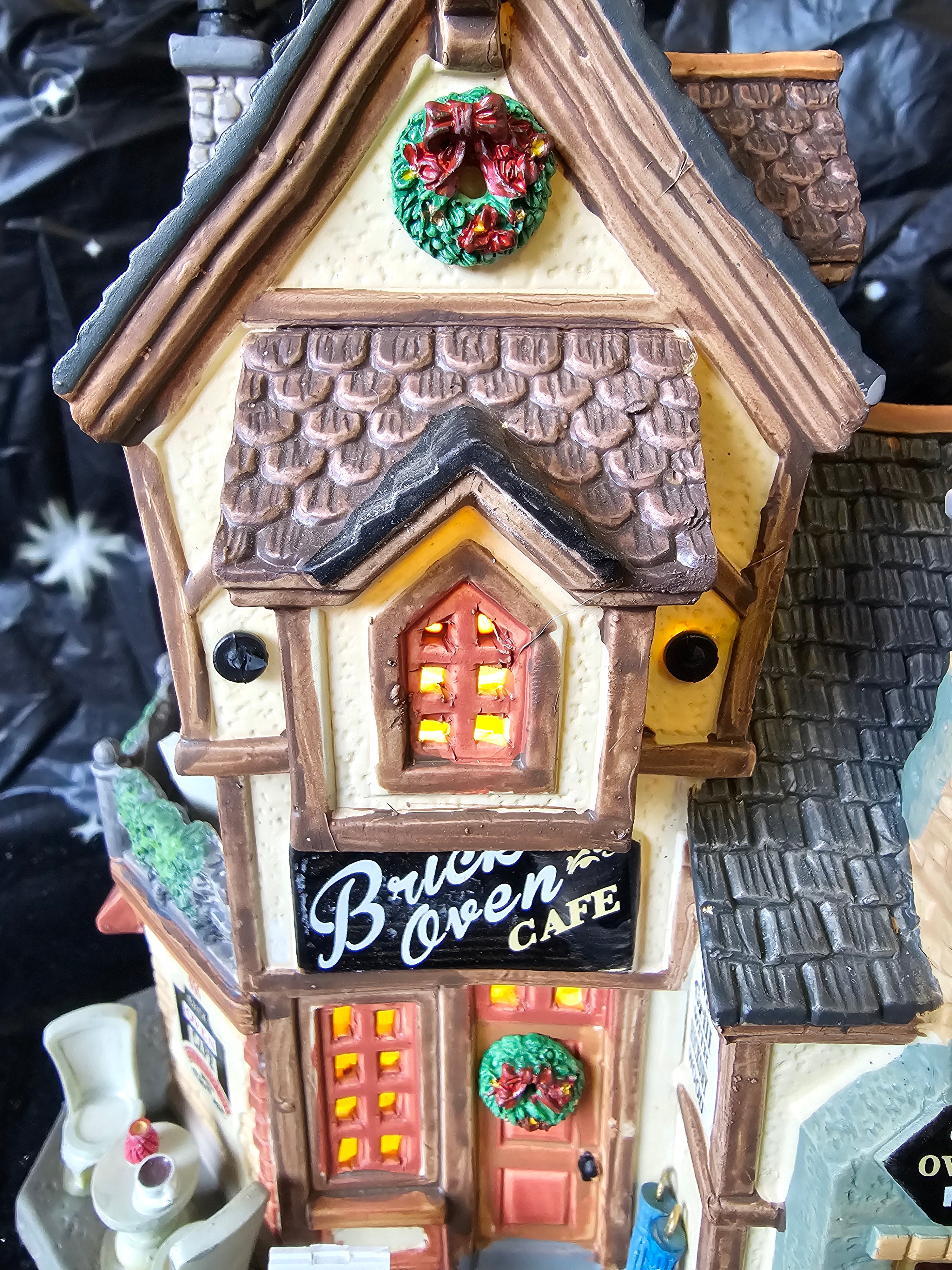 Brick Oven Cafe 65096