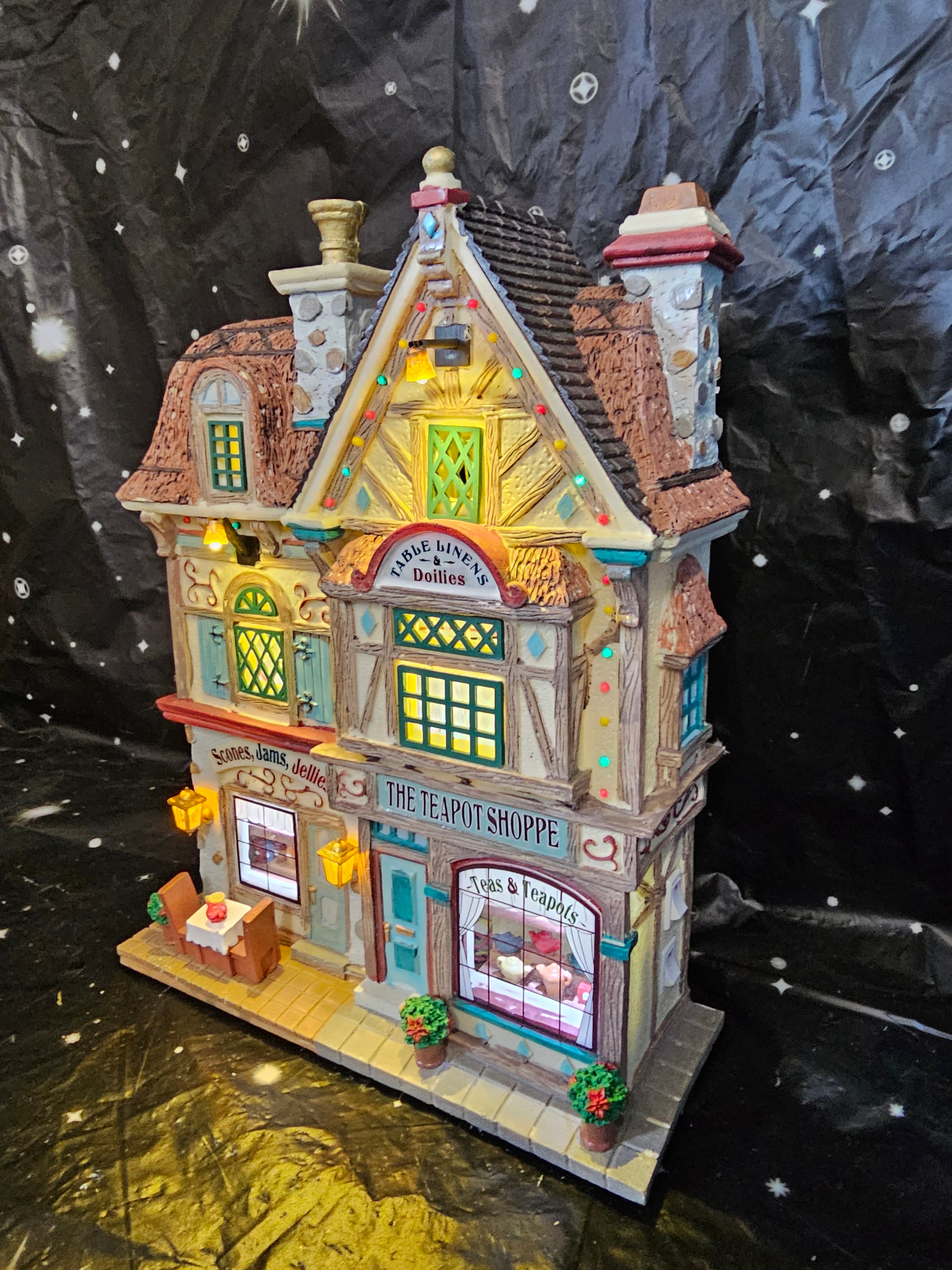 The Teapot Shoppe 75198