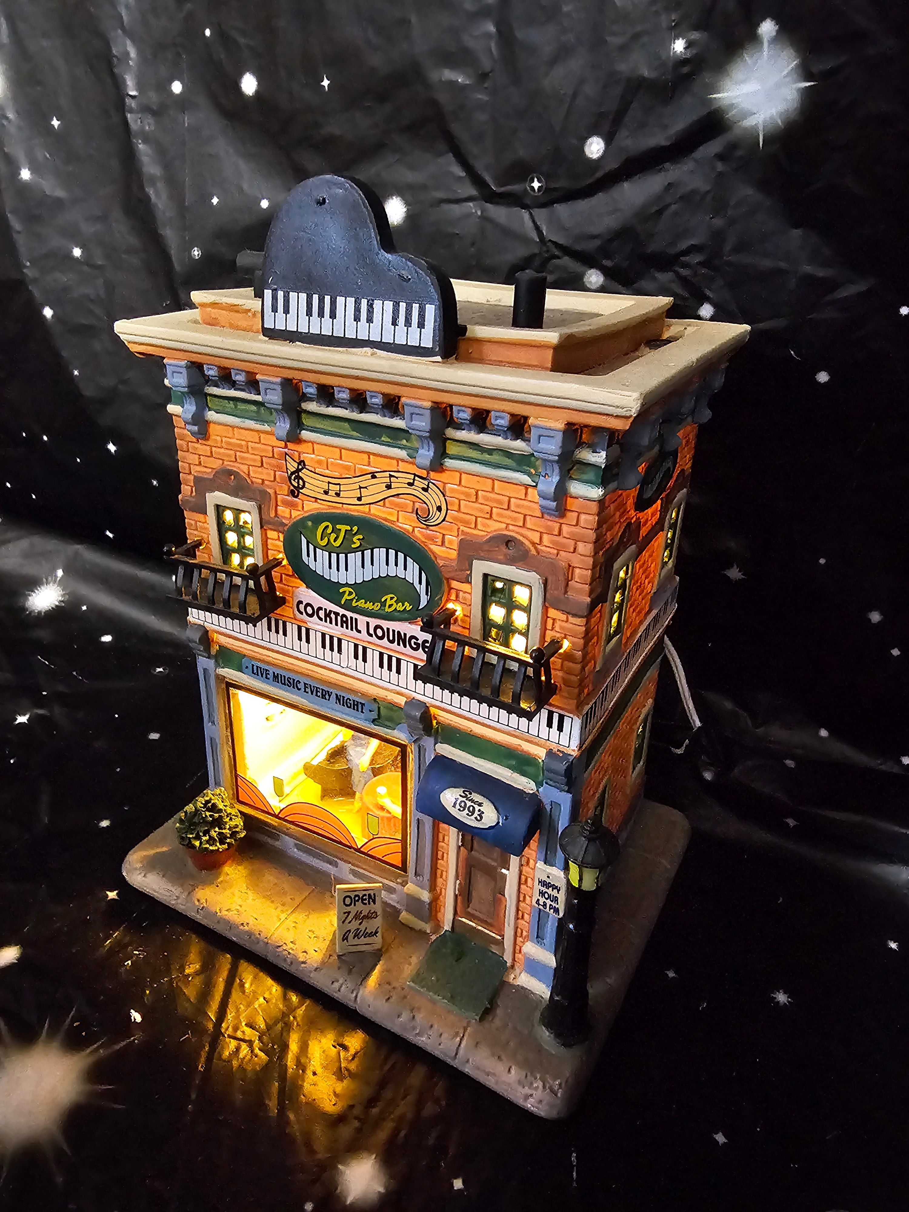 CJ'S Piano Bar 55982