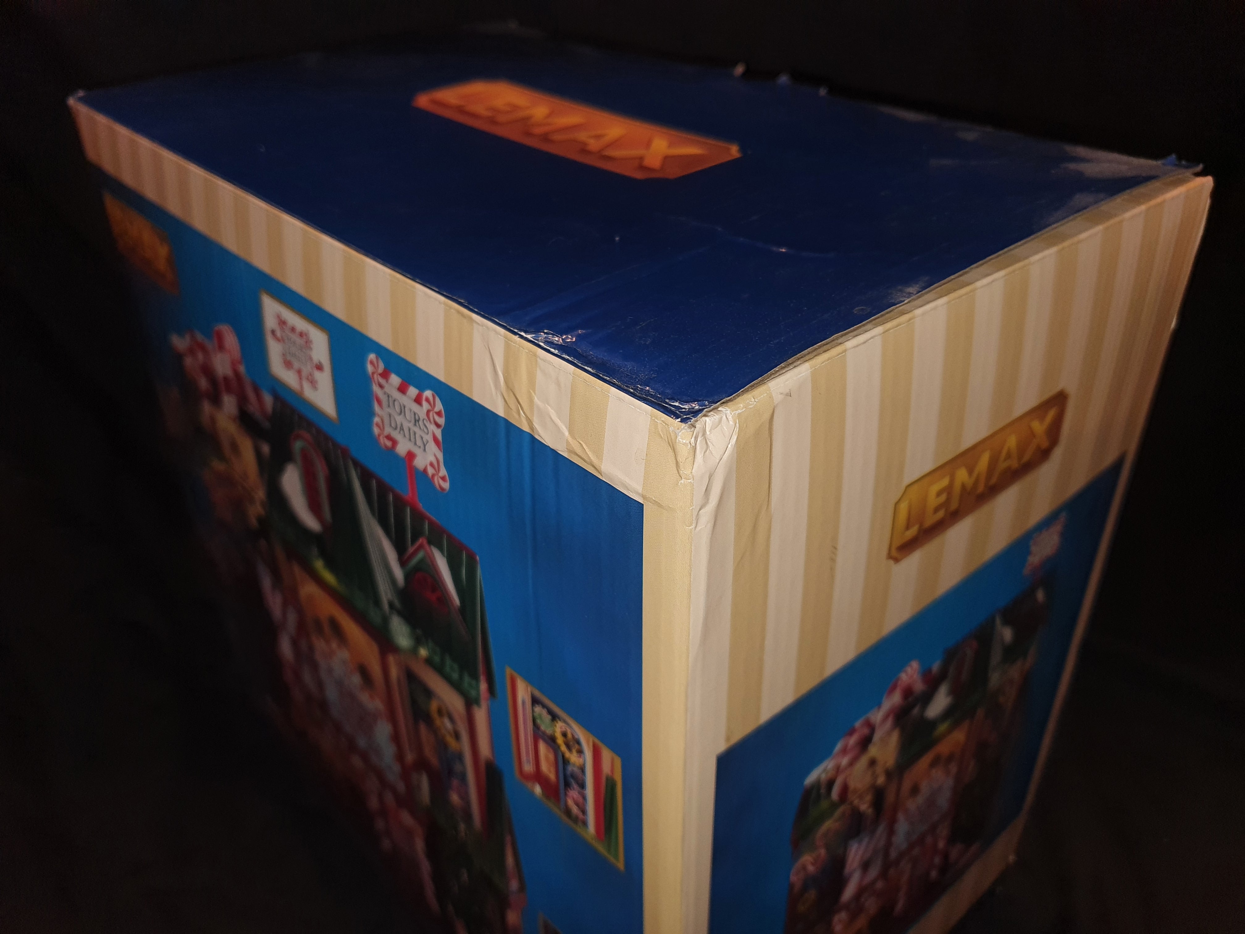 The Candy Cane Works 05681