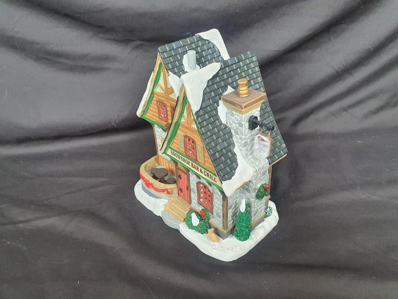 Snowshoe Bar And Grill 05624