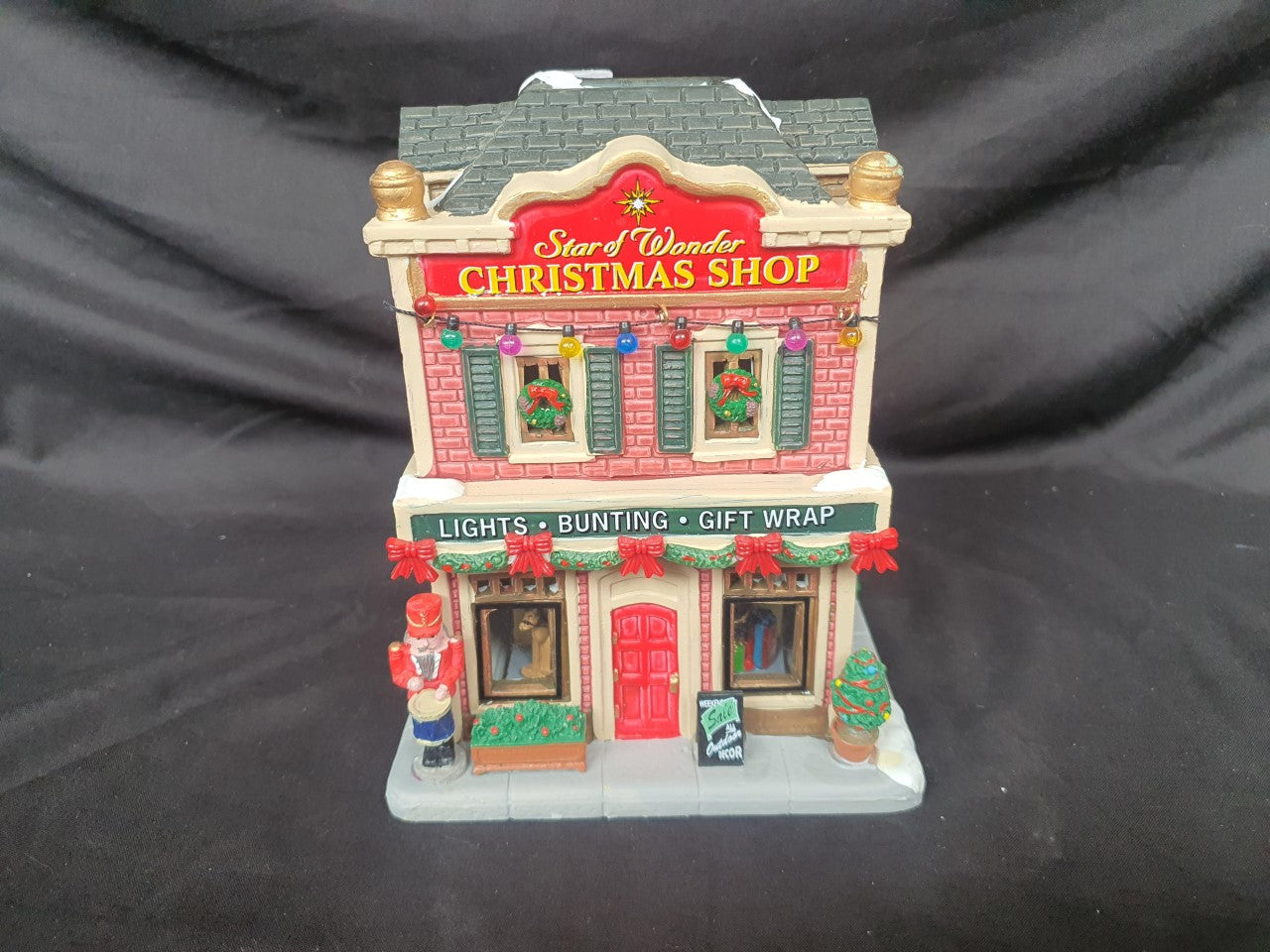 Star Of Wonder Christmas Shop 05646